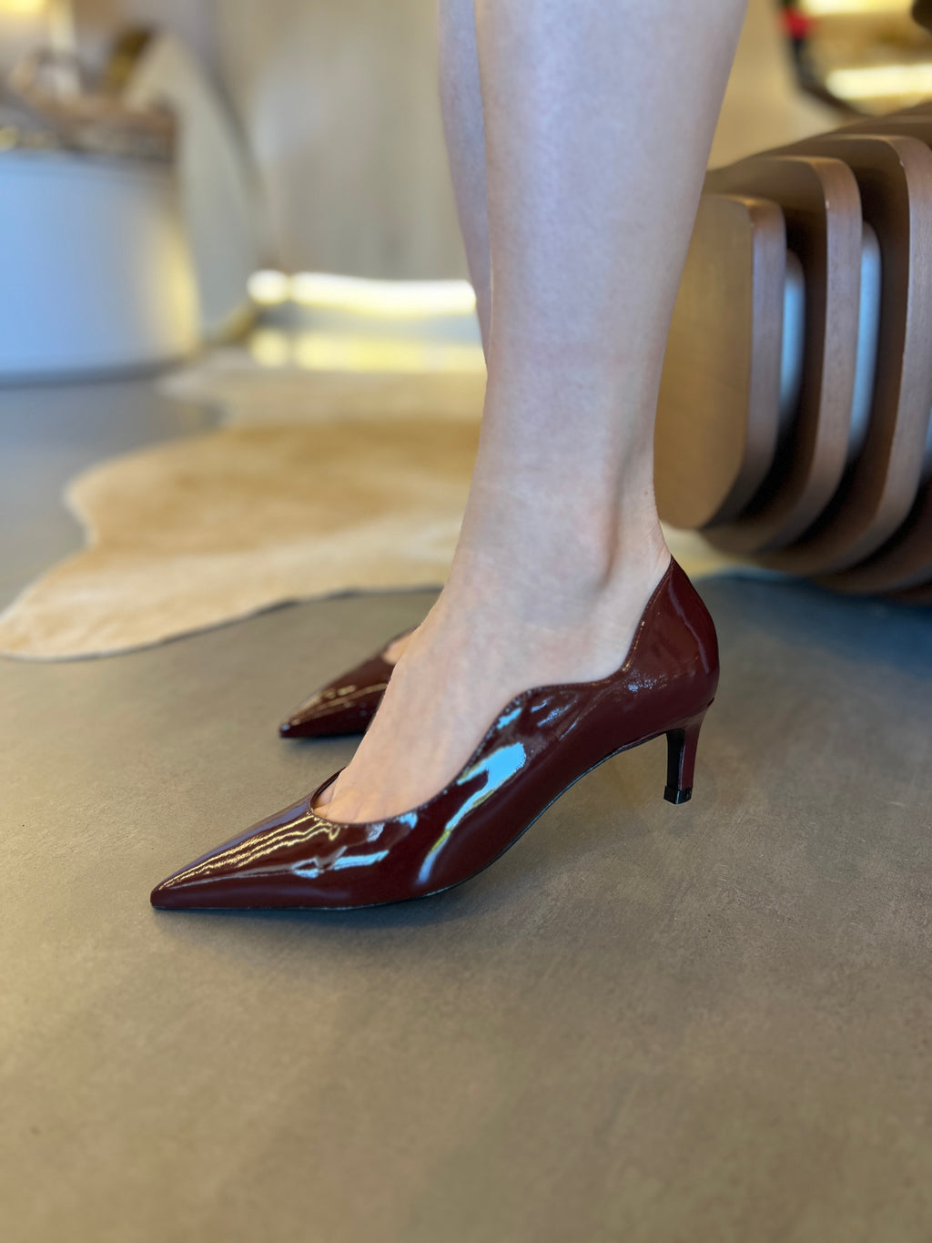 Scarpin Ophelia Couro Vinho SCHUTZ