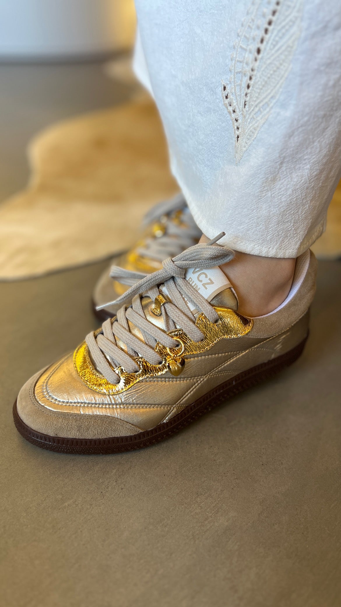 Tênis Nylon Ouro Vicenza