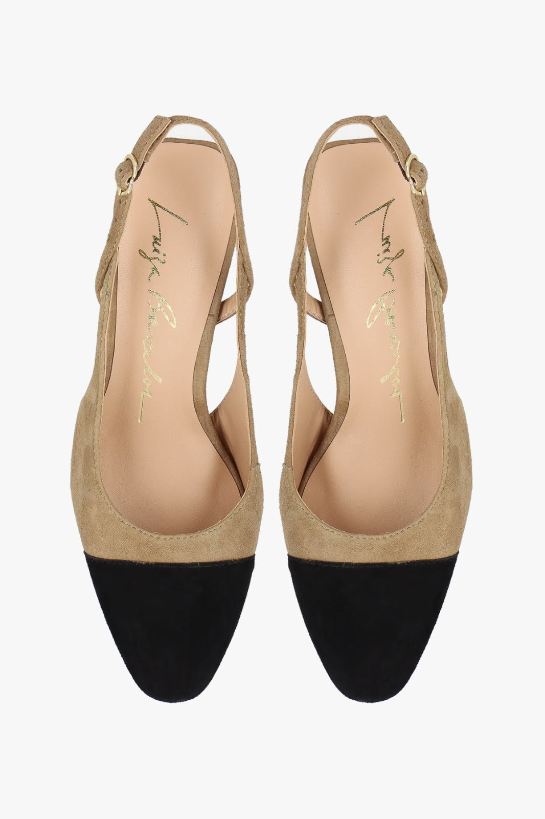 SCARPIN SLINGBACK EM CAMURÇA BEGE FENDI COM BIQUEIRA
